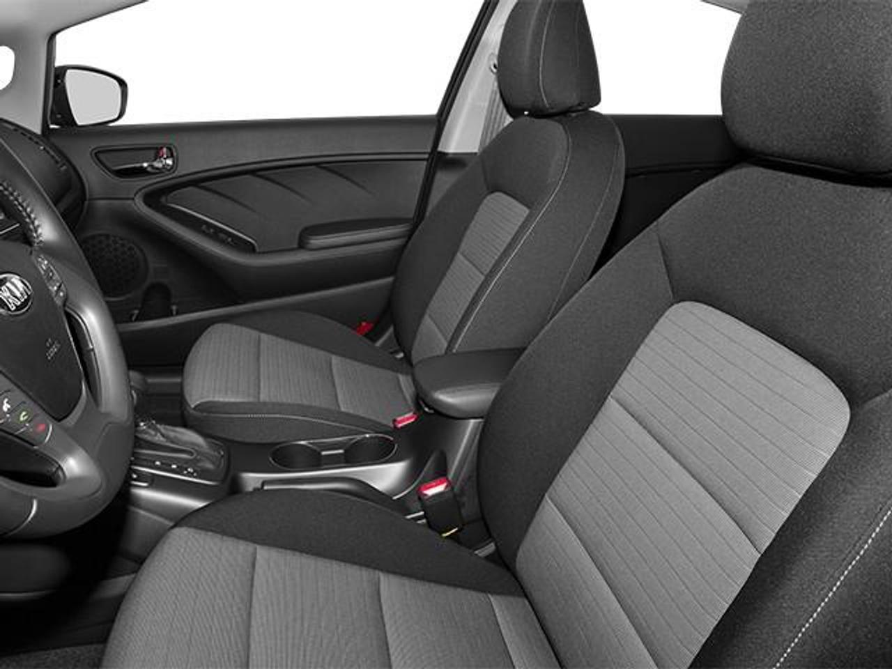 2014 Kia Forte 1.8L LX (A6) 4dr Sedan Photo