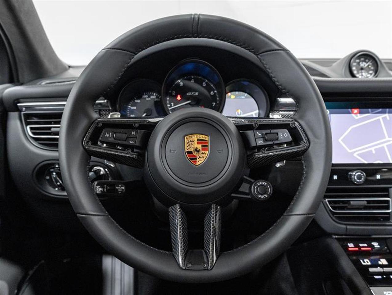 2026 Porsche Macan  Photo
