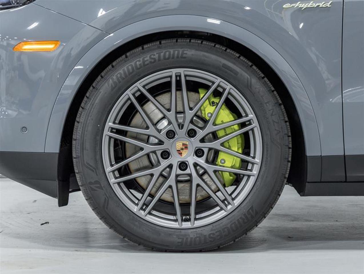 2026 Porsche Cayenne  Photo