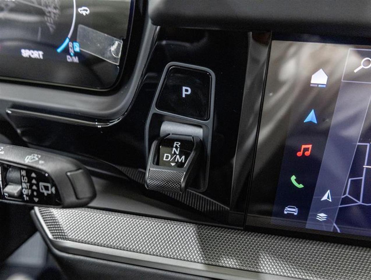 2026 Porsche Cayenne  Photo