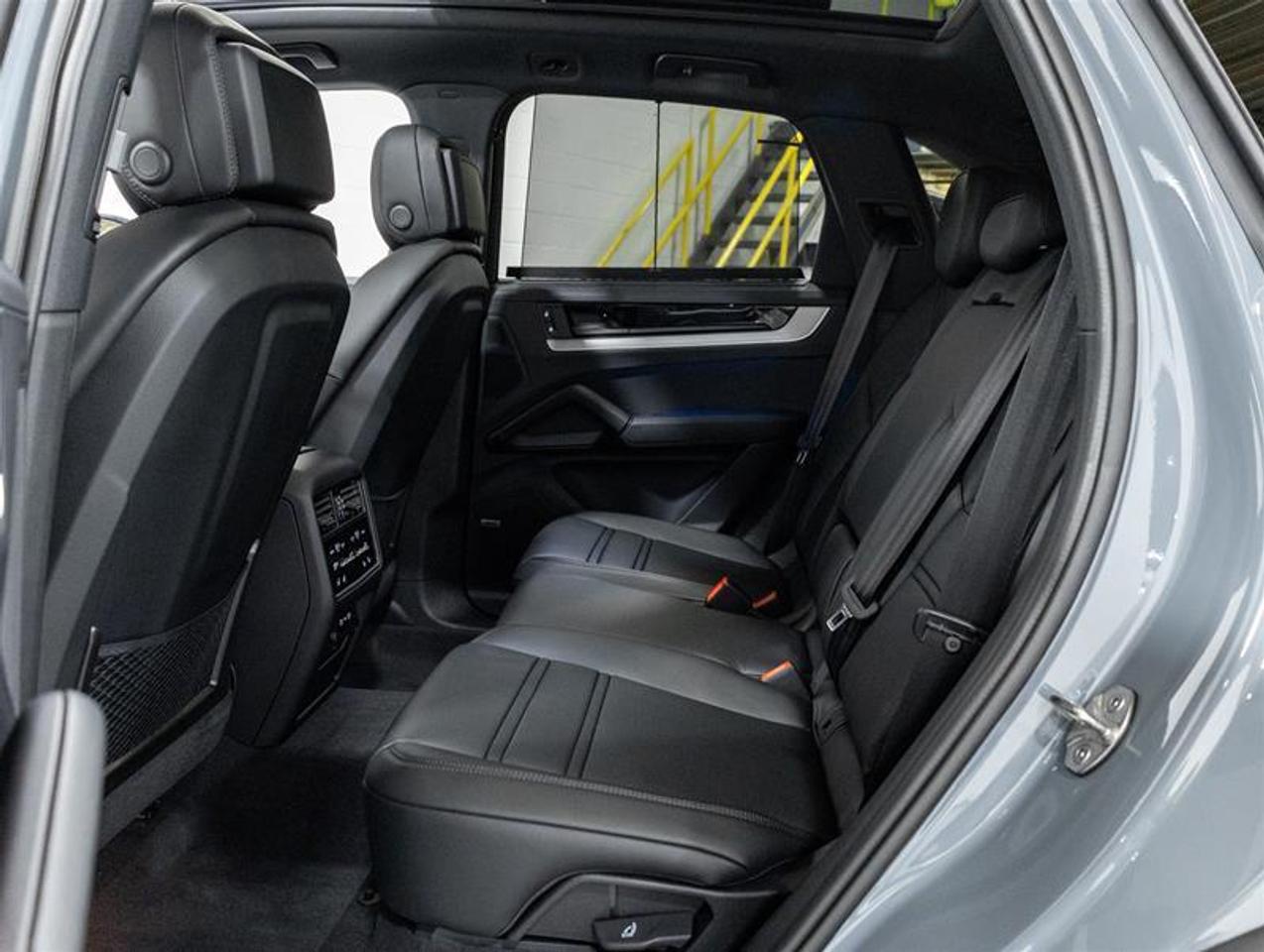 2026 Porsche Cayenne  Photo