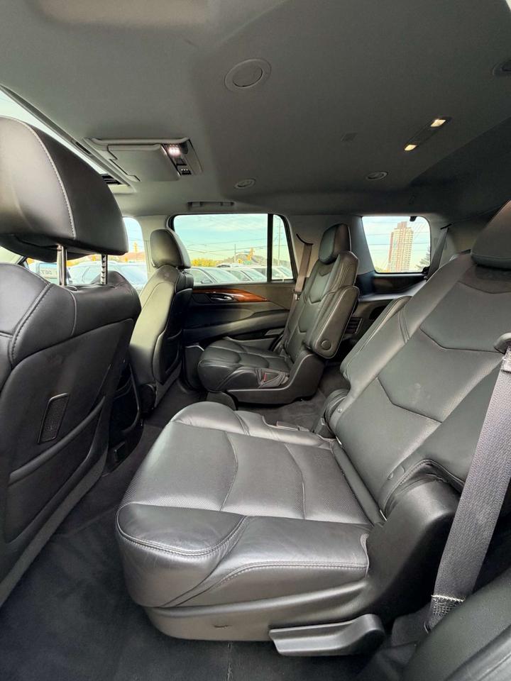 2016 Cadillac Escalade 4WD 4dr Premium Collection Photo