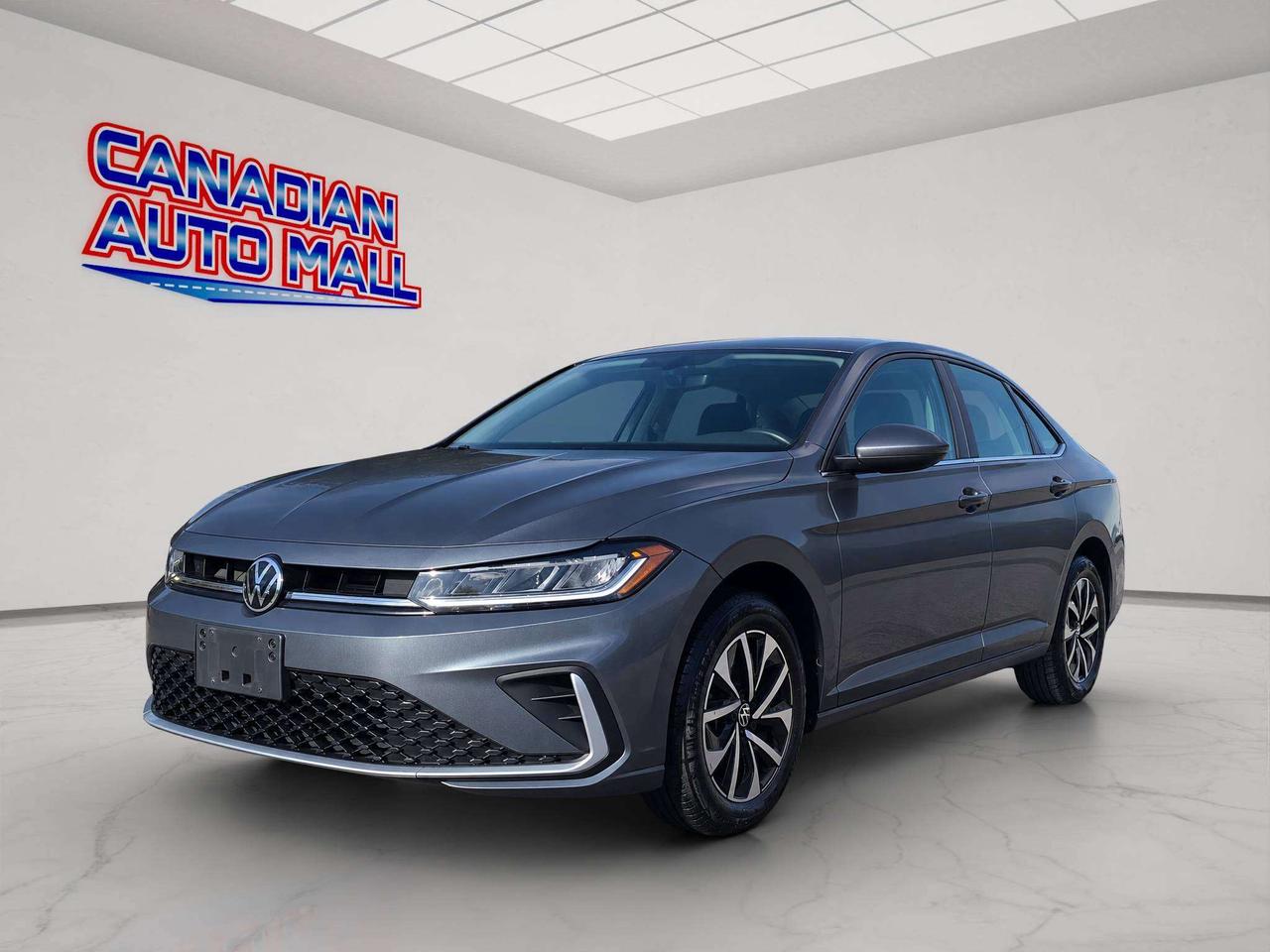 2025 Volkswagen Jetta TRENDLINE, HTD. SEATS, A/C, APPLE/ANDROID, 49K! Photo