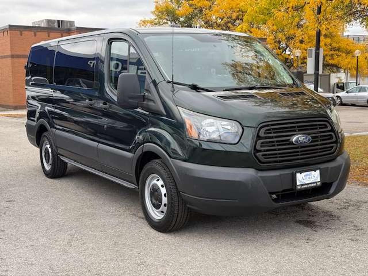2016 Ford Transit 8 Seater Certified Only68,500km BCam CleanCarfax Photo1