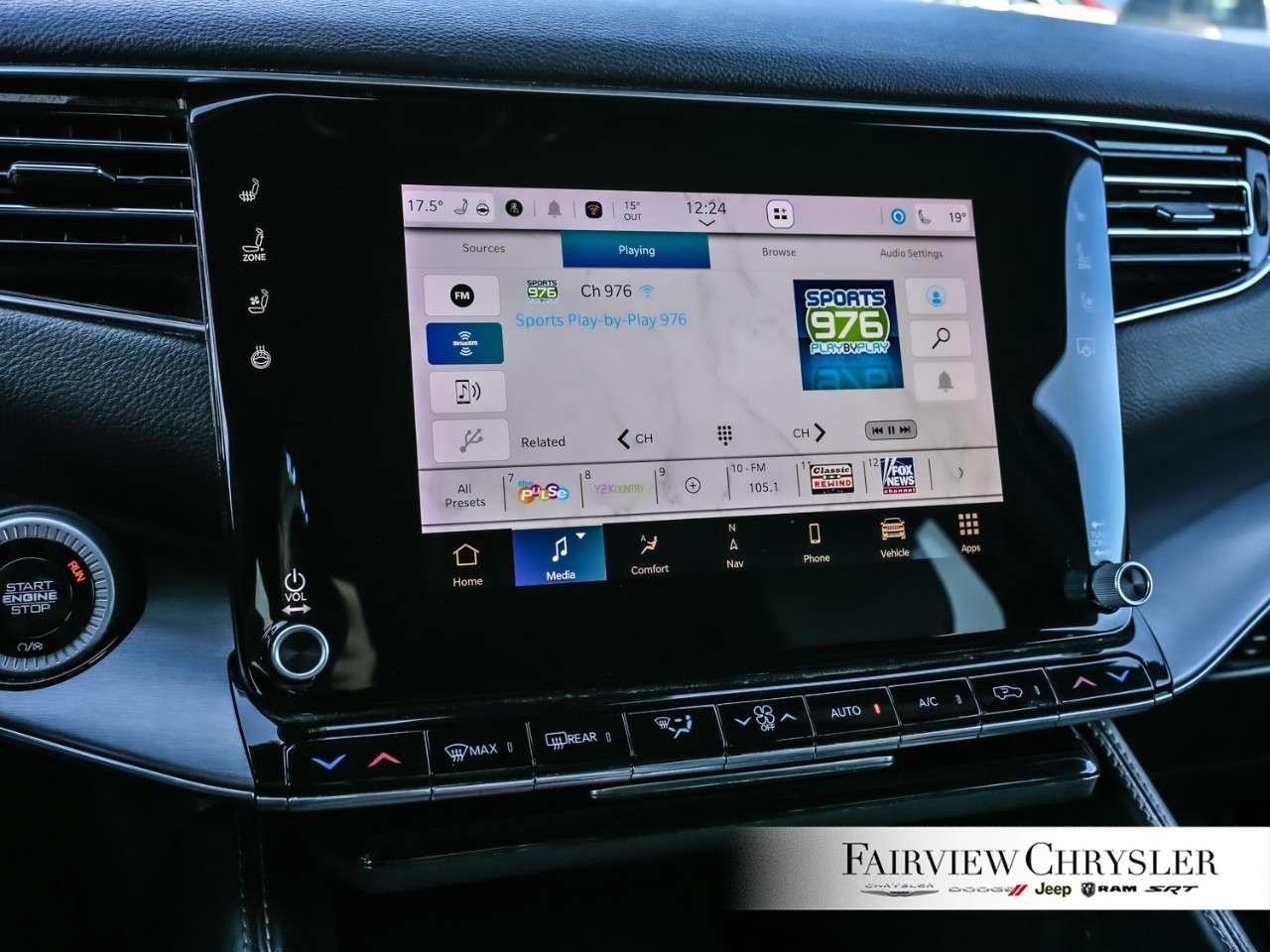2024 Jeep Wagoneer Series II Carbide 4x4 PANO ROOF   LEATHER   CARBIDE   BLIND SPOT   8 PASSANGER   3.92 REAR AXLE   TOW PKG Photo