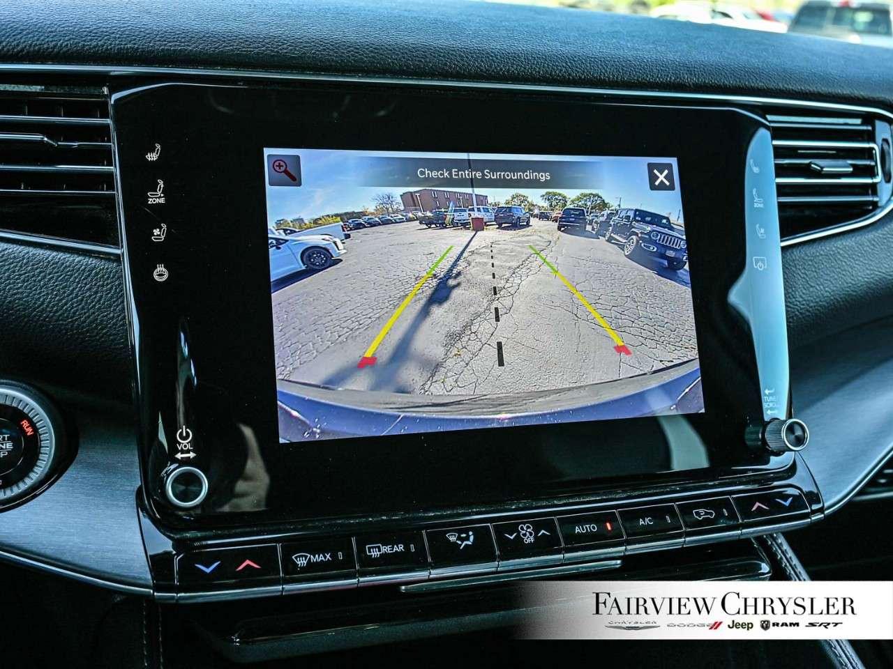 2024 Jeep Wagoneer Series II Carbide 4x4 PANO ROOF   LEATHER   CARBIDE   BLIND SPOT   8 PASSANGER   3.92 REAR AXLE   TOW PKG Photo
