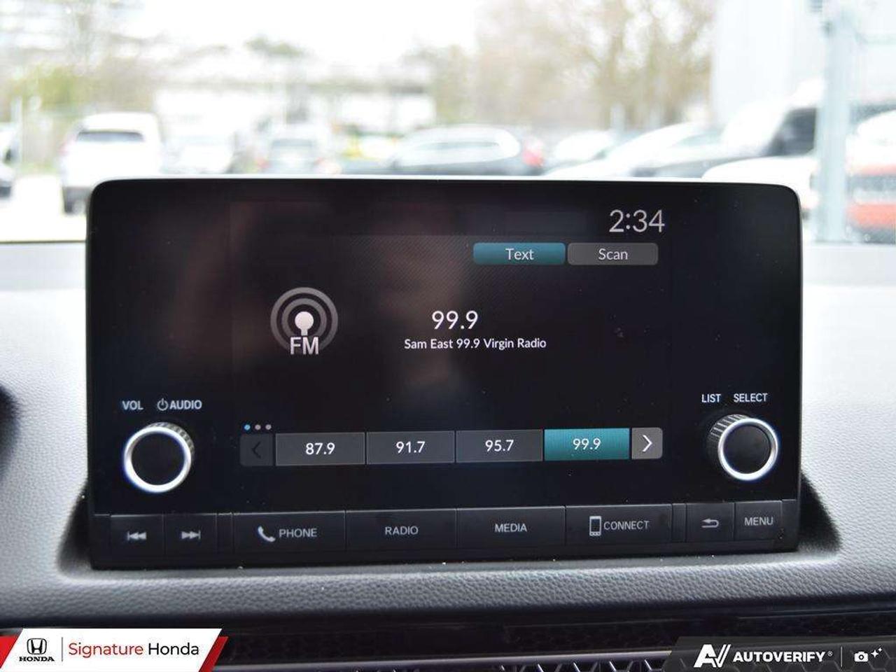 2022 Honda Civic LX Photo