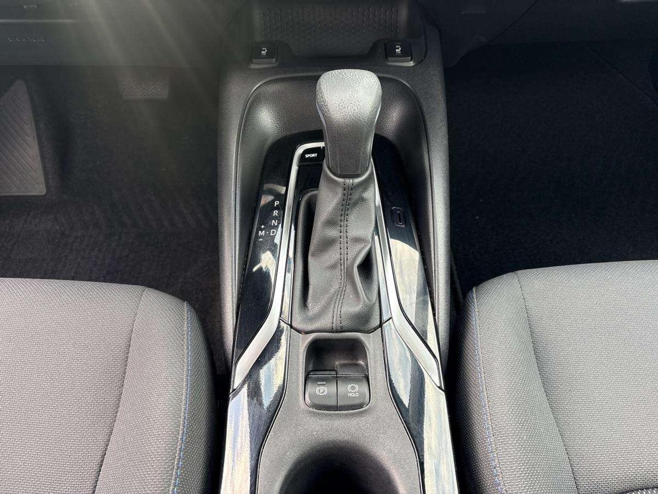 2022 Toyota Corolla SE Heated Seats/Apple Carplay Photo
