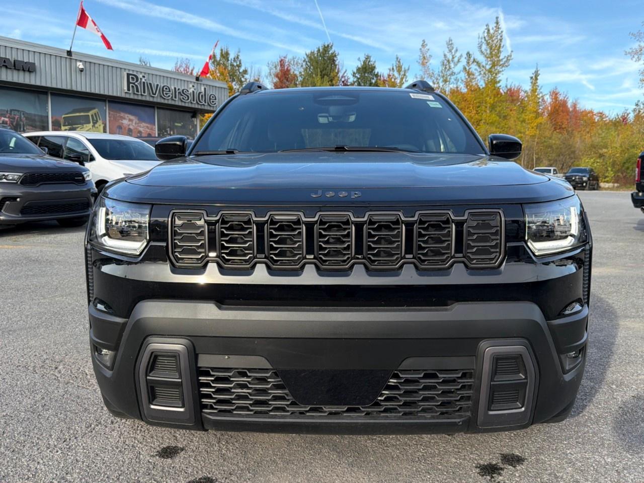 2026 Jeep Cherokee LAREDO 4x4 Photo