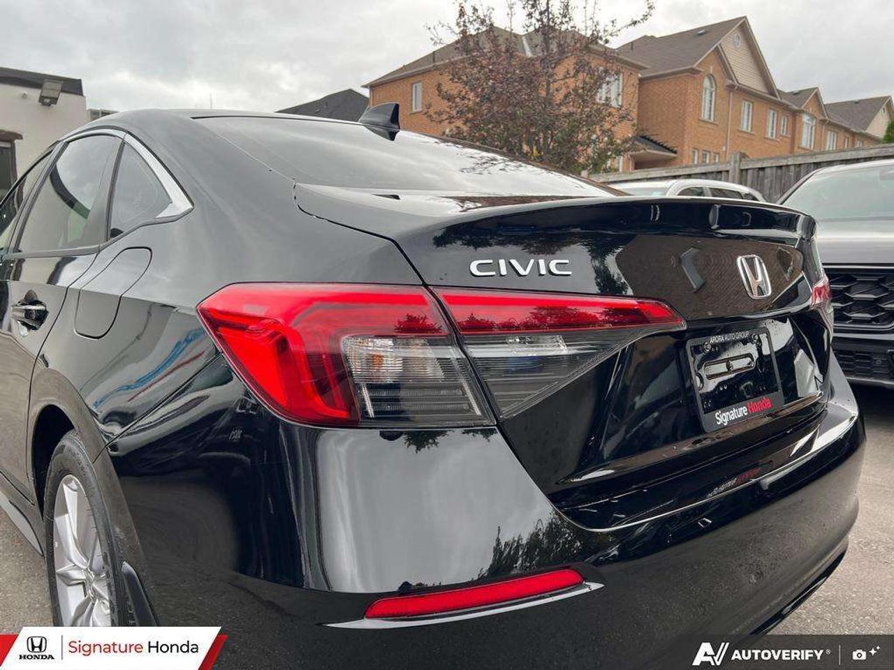 2023 Honda Civic EX Photo