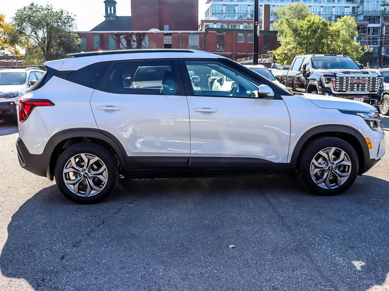 2024 Kia Seltos LX FWD Photo
