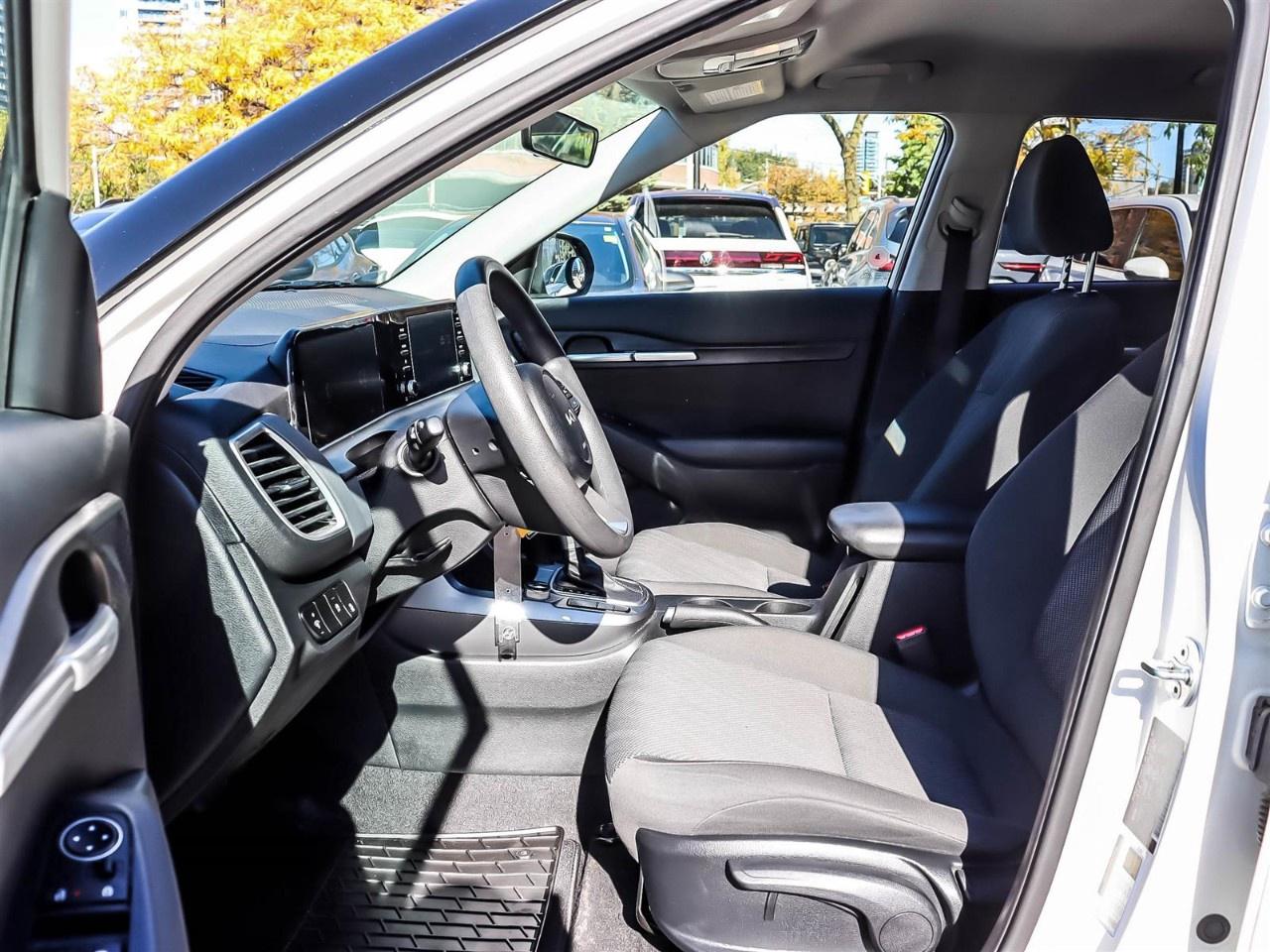 2024 Kia Seltos LX FWD Photo