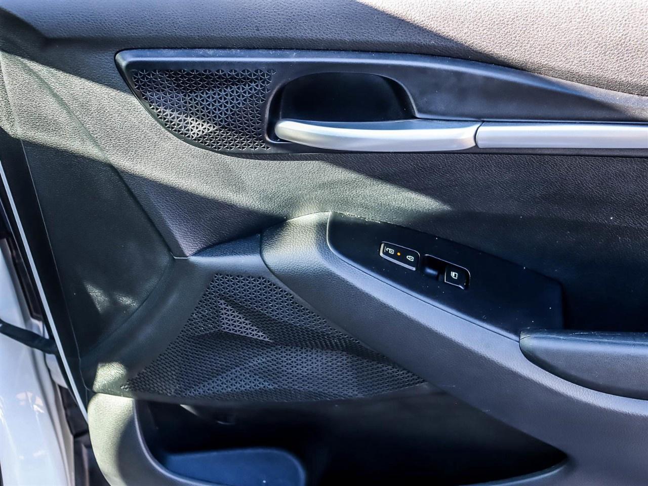 2024 Kia Seltos LX FWD Photo
