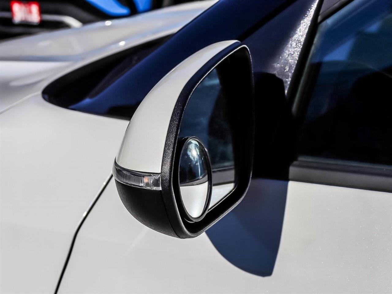 2024 Kia Seltos LX FWD Photo