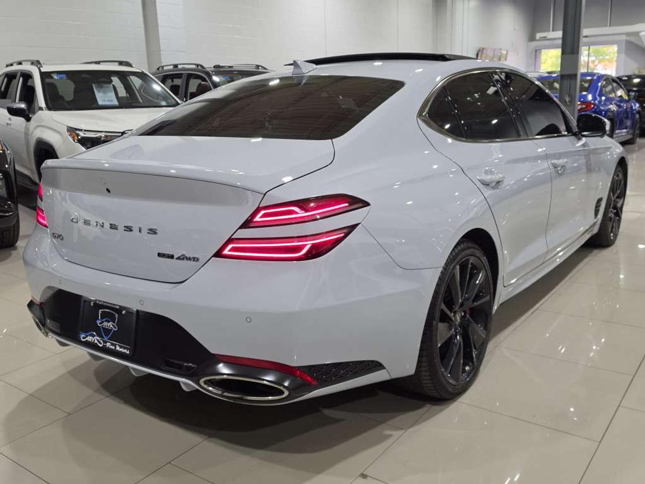 2023 Genesis G70 3.3T Advanced AWD Navigation Backup Cam Brembo Brakes RED Diamond Stitched NO Accidents Photo