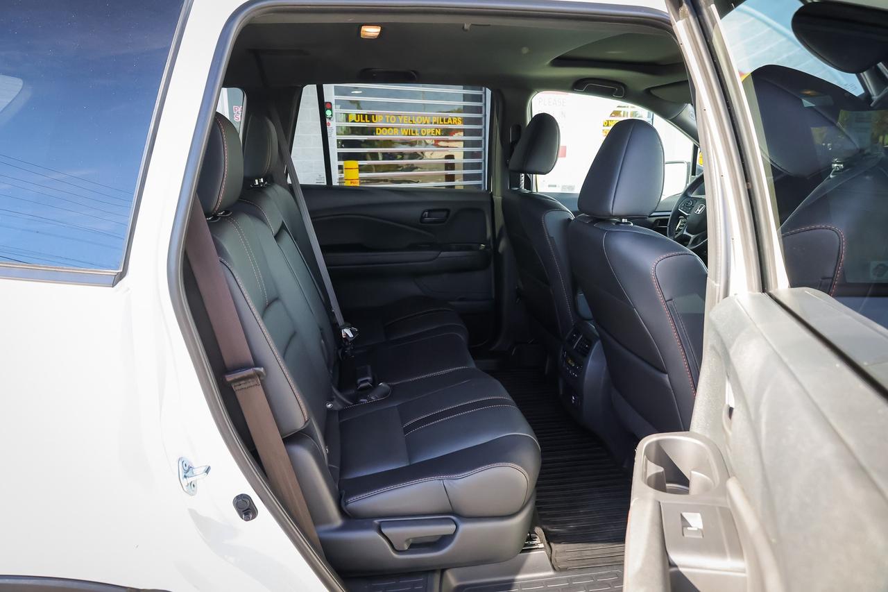 2022 Honda Passport TrailSport 4dr All-Wheel Drive Photo