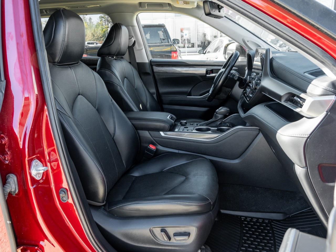 2023 Toyota Highlander LIMITED AWD Photo