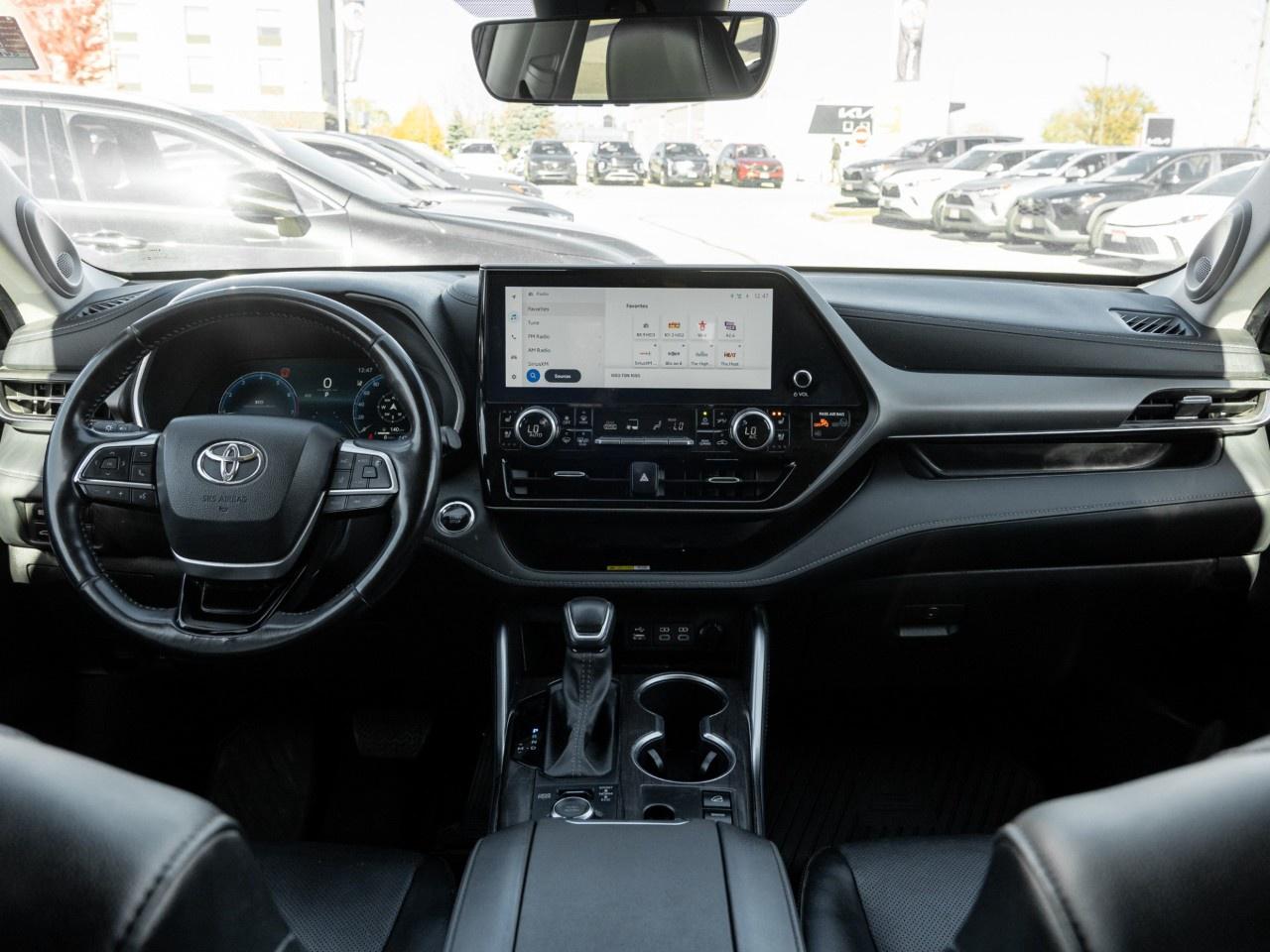 2023 Toyota Highlander LIMITED AWD Photo
