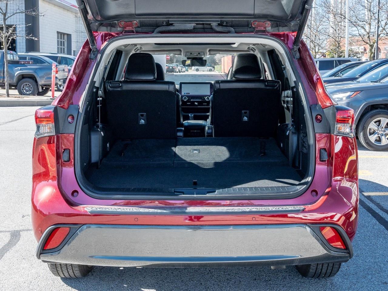 2023 Toyota Highlander LIMITED AWD Photo