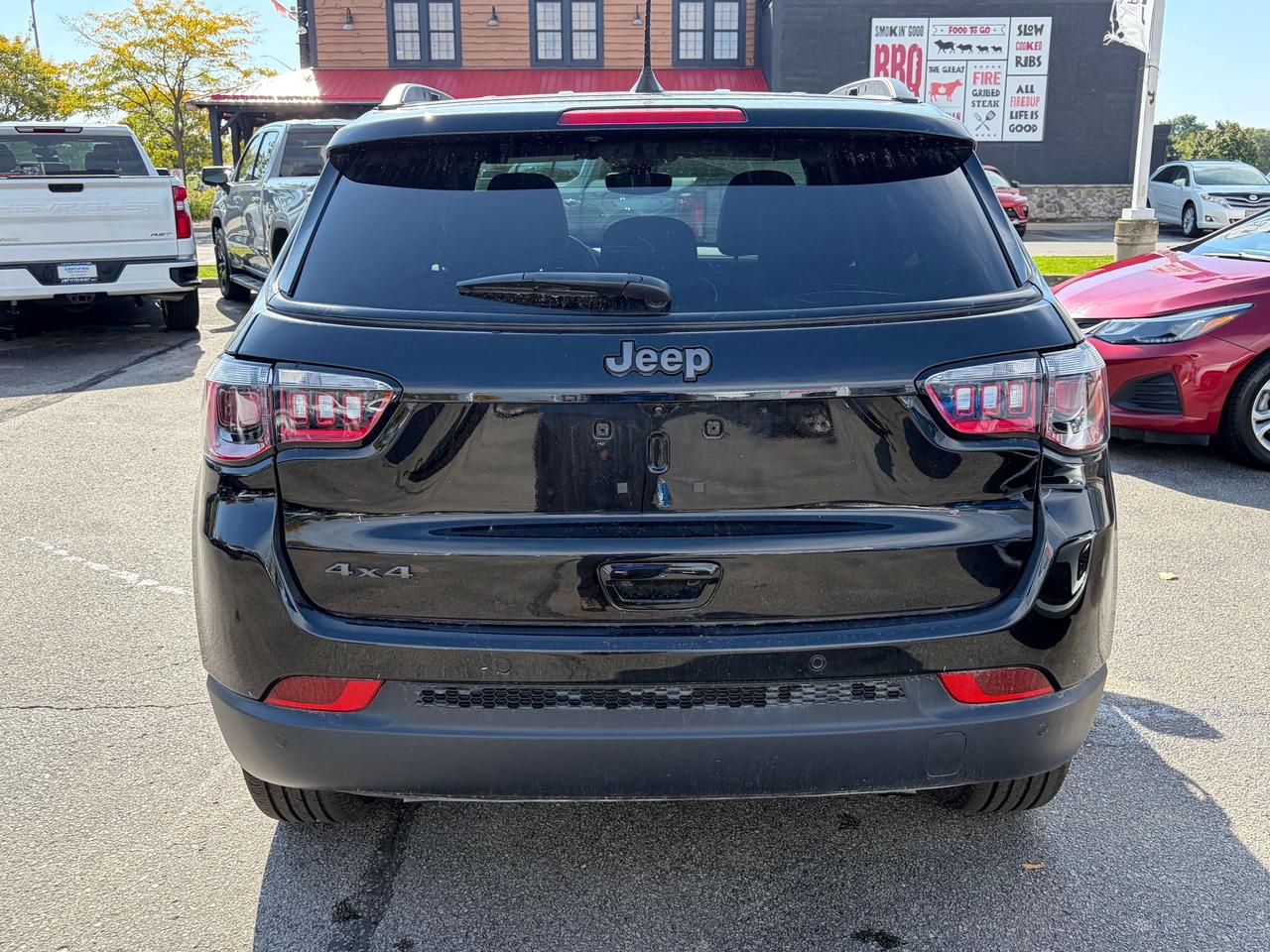 2026 Jeep Compass LIMITED Photo