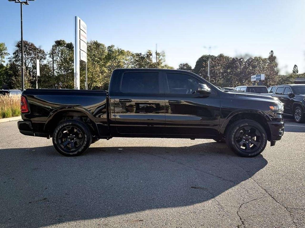 2025 RAM 1500 Big Horn   LEVEL 2   NIGHT EDITION   HEATED SEATING   NAVIGATION   ALPINE AUDIO Photo3