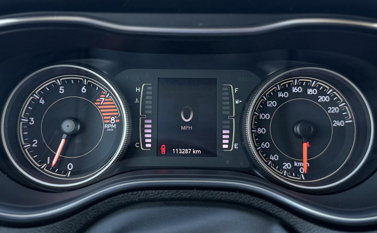 2019 Jeep Cherokee Latitude Photo