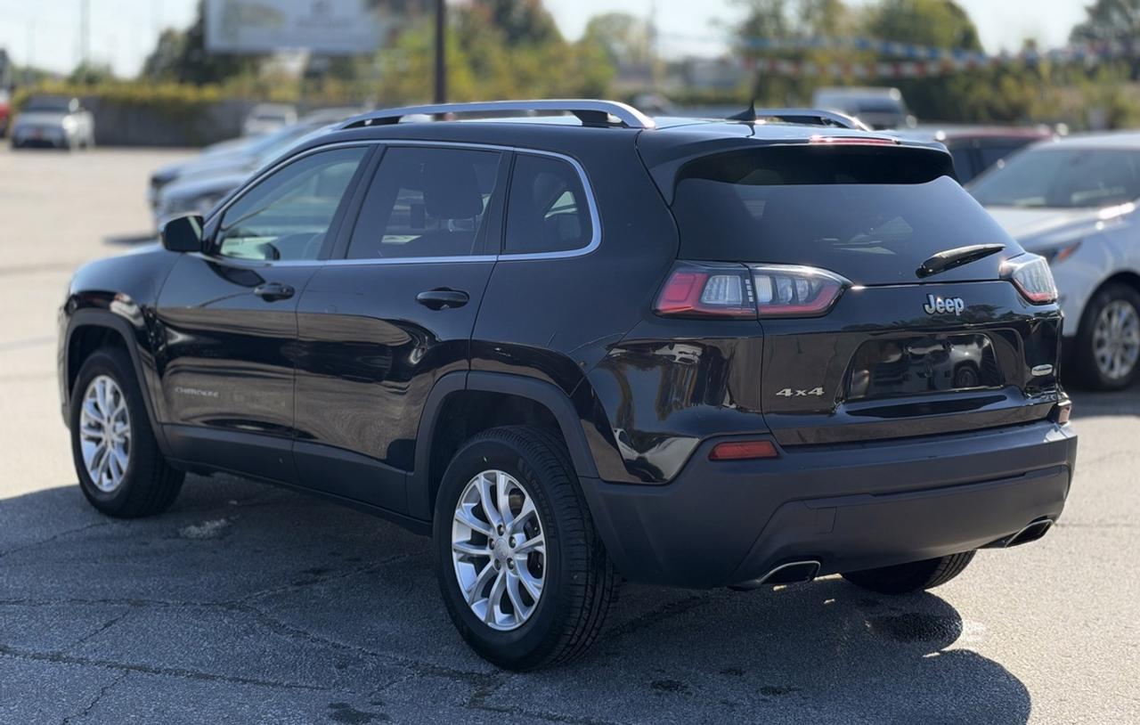 2019 Jeep Cherokee Latitude Photo