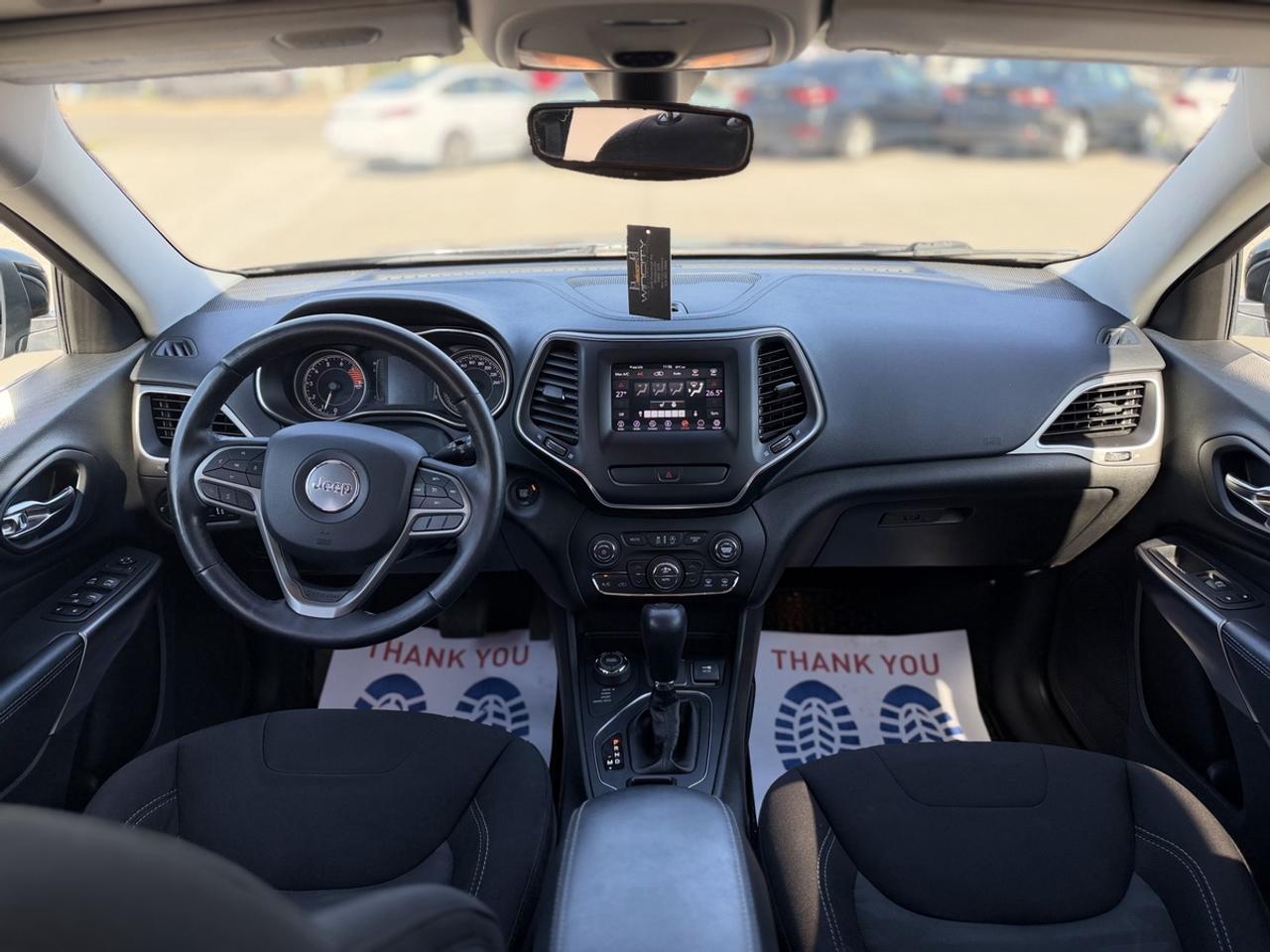 2019 Jeep Cherokee Latitude Photo