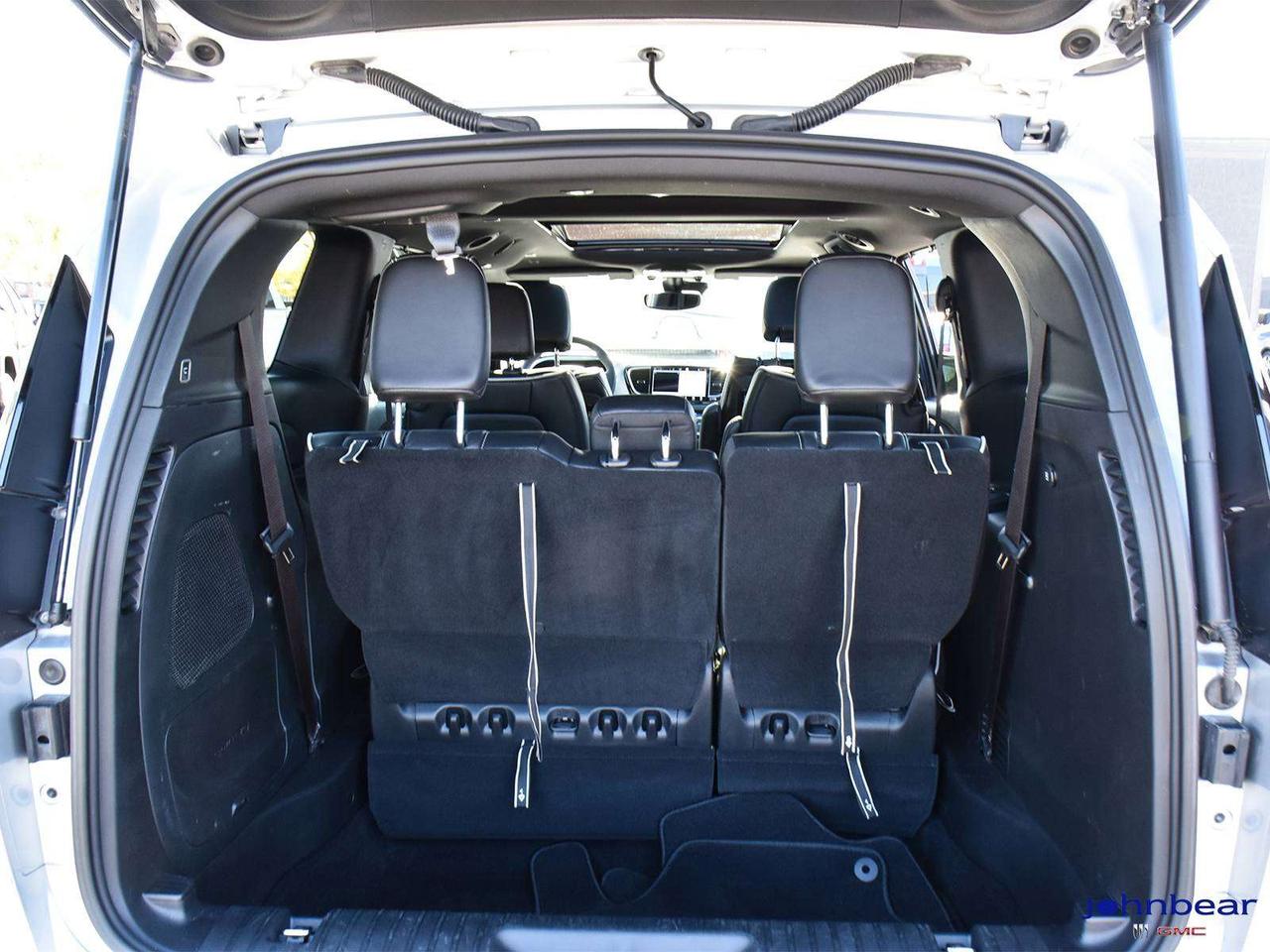 2026 Chrysler Pacifica Limited Photo
