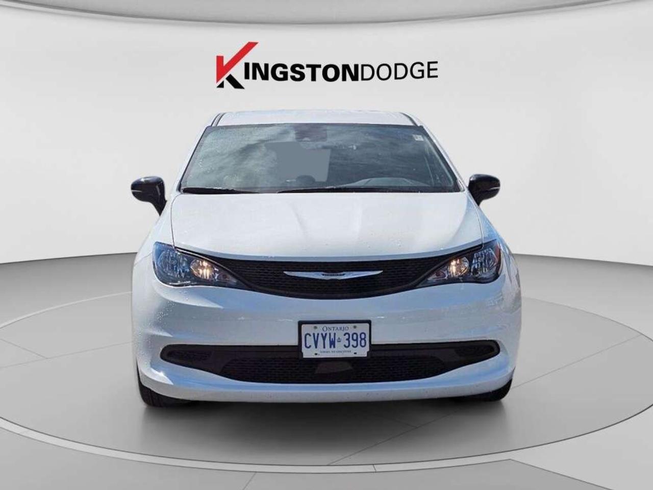 2025 Chrysler Grand Caravan SXT   Service Loaner Photo