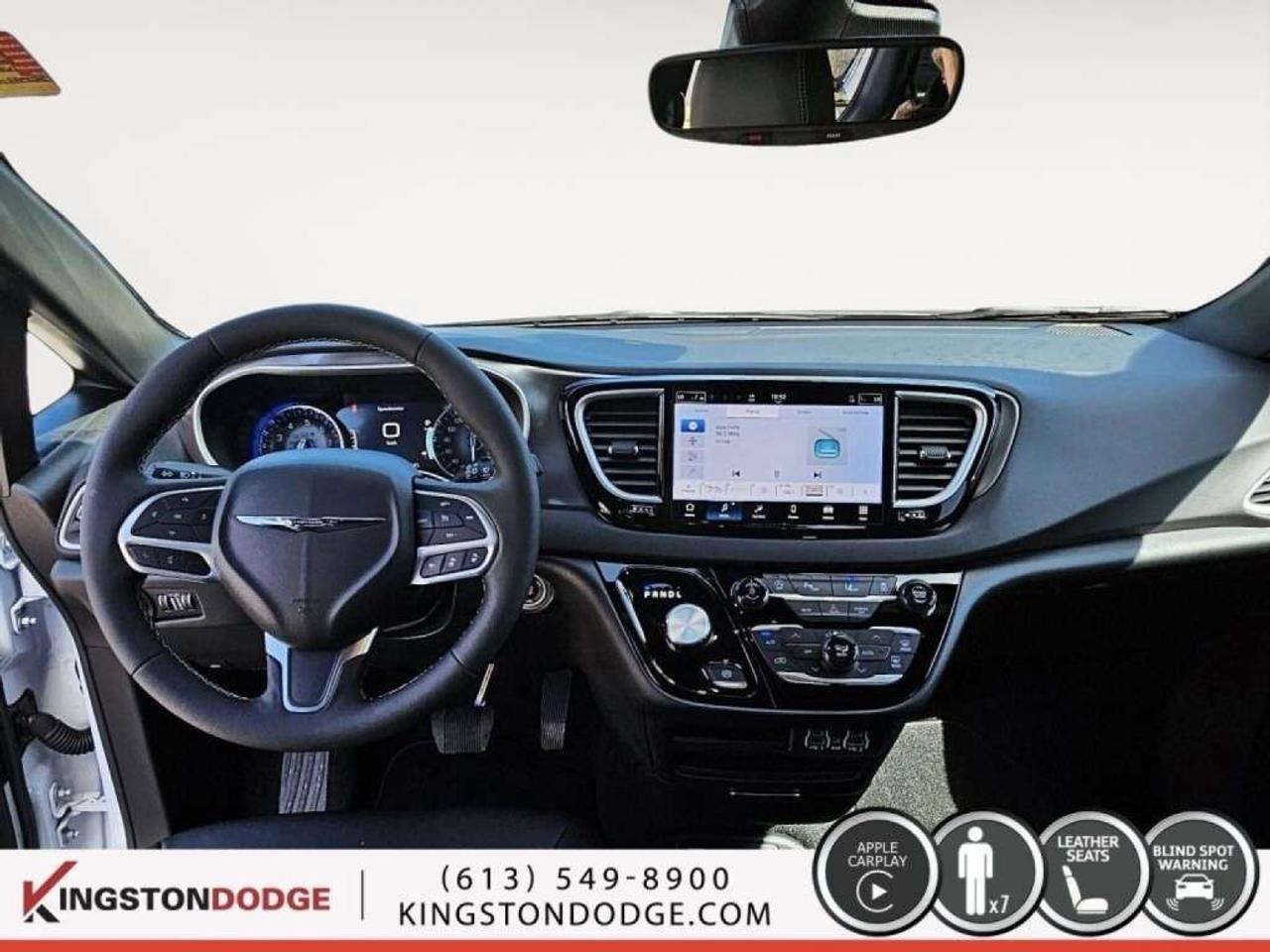 2025 Chrysler Grand Caravan SXT   Service Loaner Photo