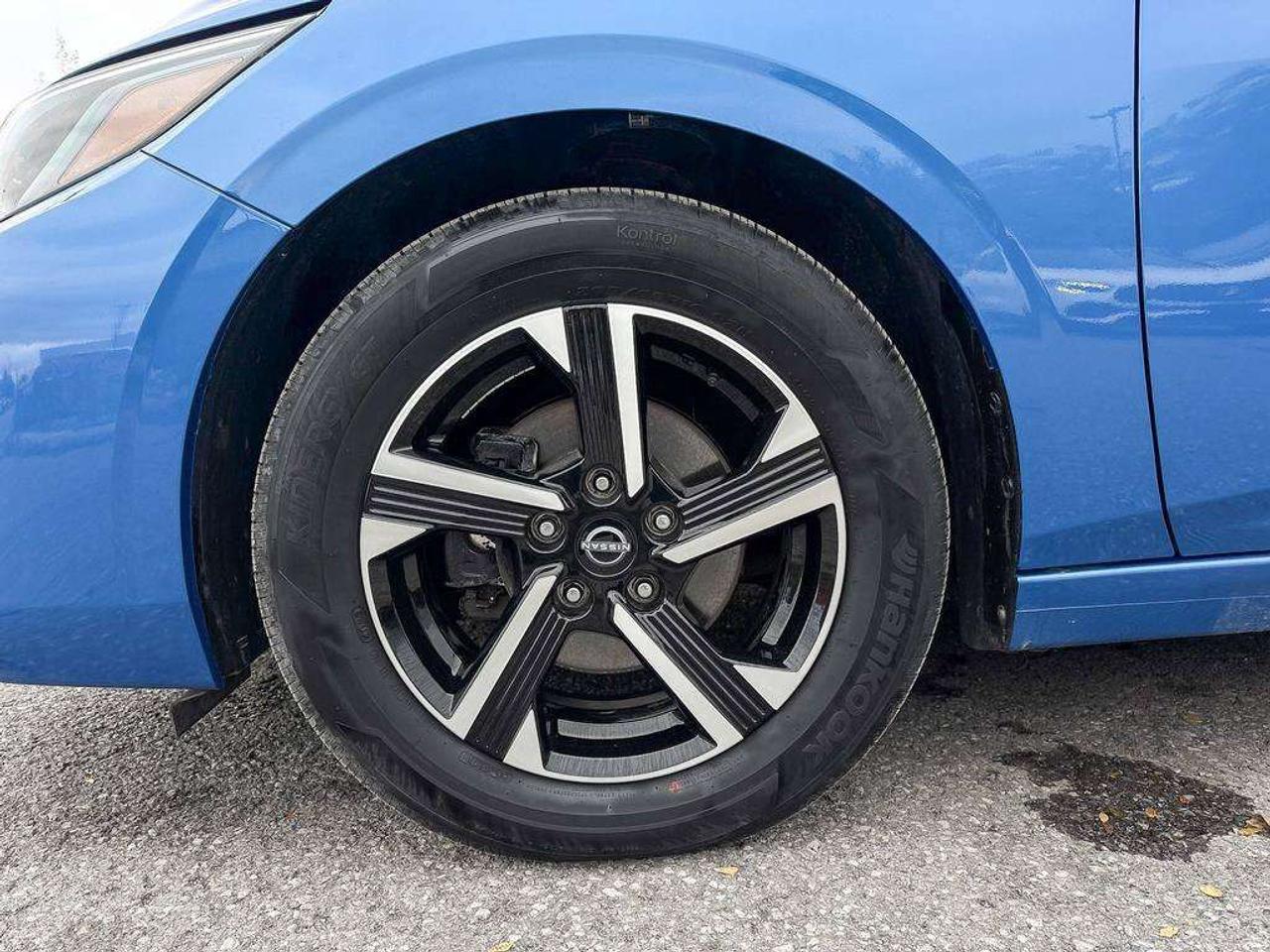 2024 Nissan Sentra SV Photo