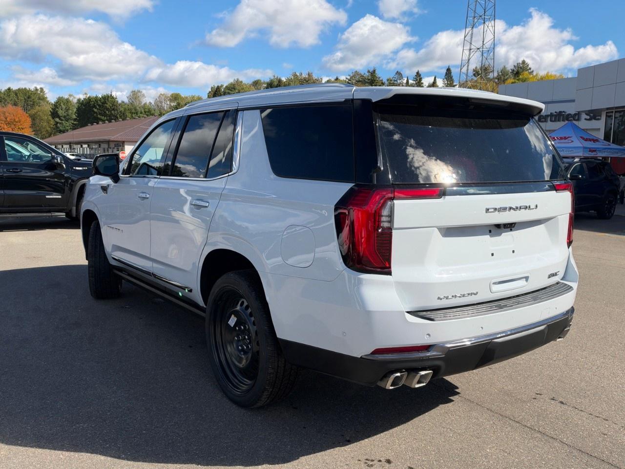 2027 GMC Yukon 4WD 4dr Denali Ultimate Photo