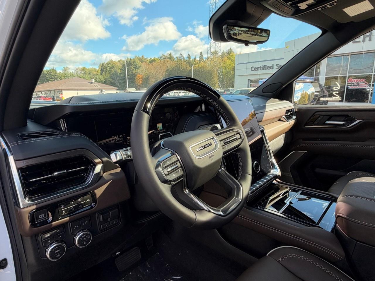 2027 GMC Yukon 4WD 4dr Denali Ultimate Photo