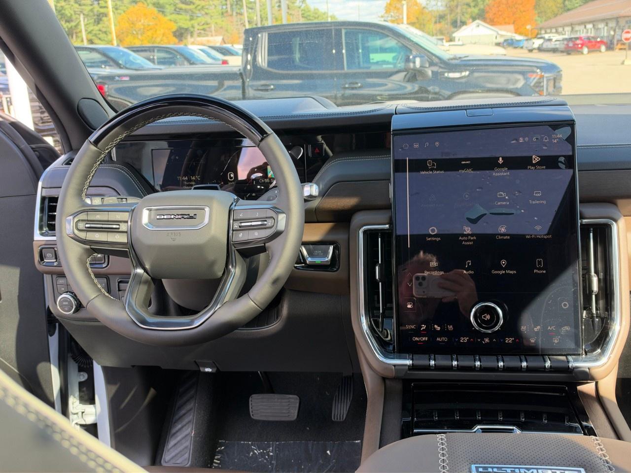 2027 GMC Yukon 4WD 4dr Denali Ultimate Photo