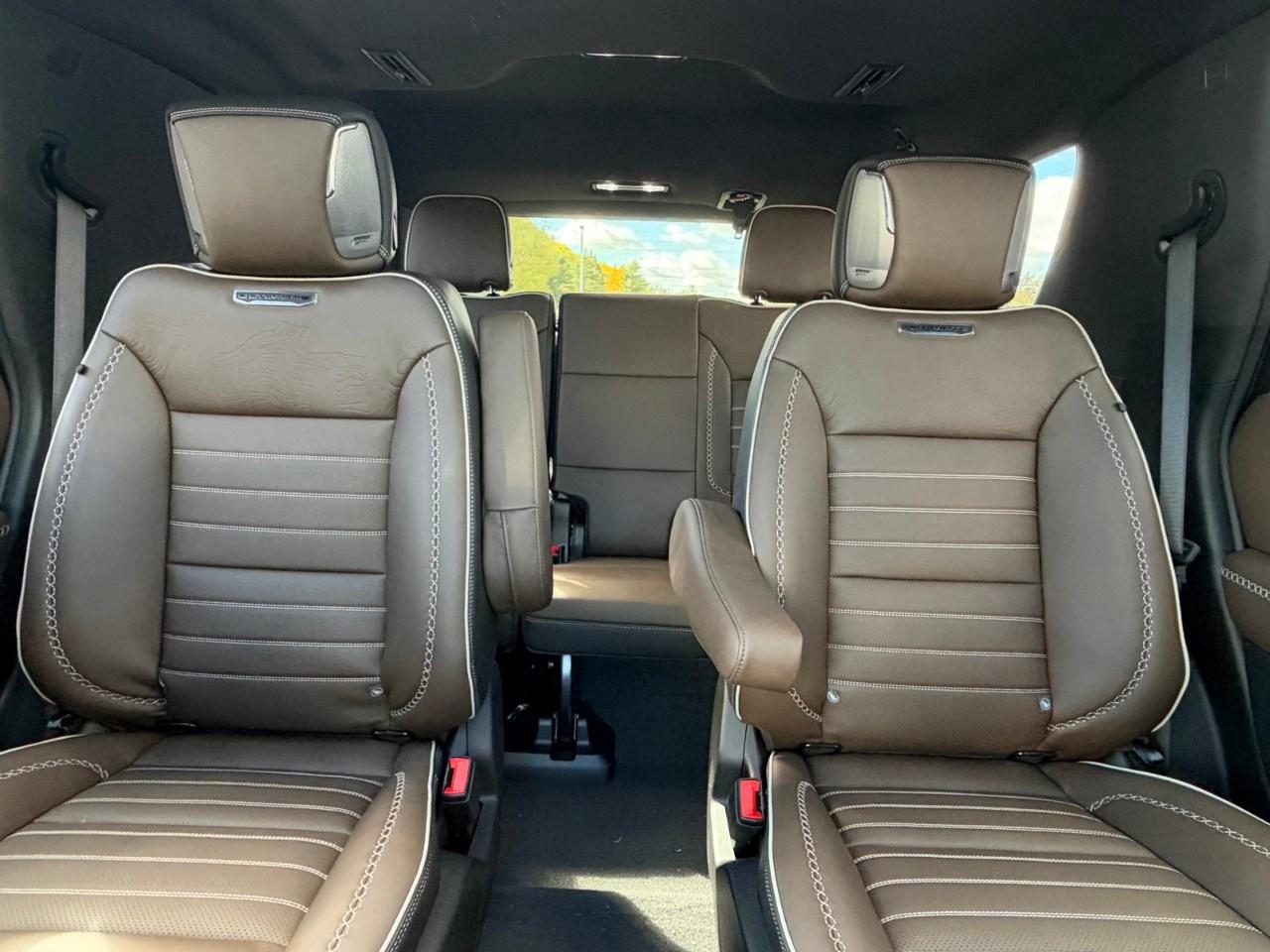 2027 GMC Yukon 4WD 4dr Denali Ultimate Photo
