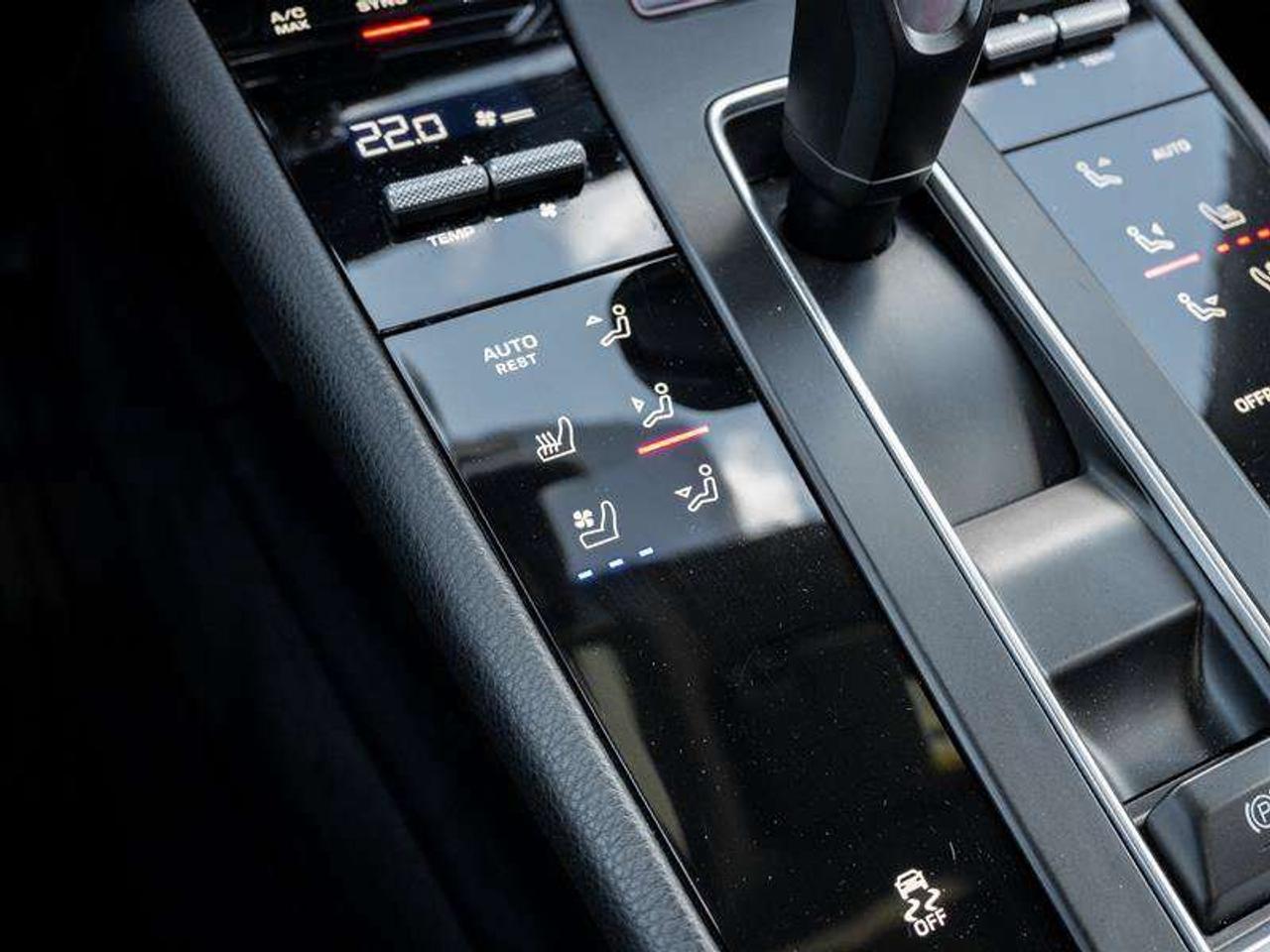 2023 Porsche Macan AWD Premium Pkg Plus Sport Chrono Pkg Sport Tailpipes in Black Surround View Photo