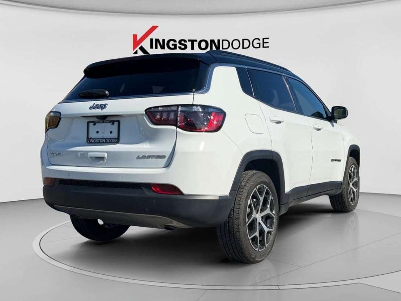 2024 Jeep Compass Limited 4WD Photo4