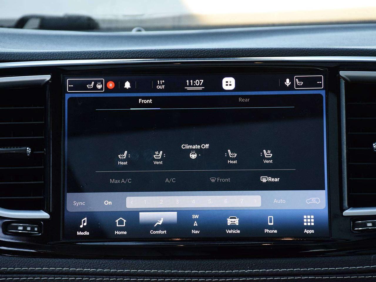 2021 Chrysler Pacifica Limited ~Nav ~Cam ~Leather ~Moonroof ~Blind Spot Photo