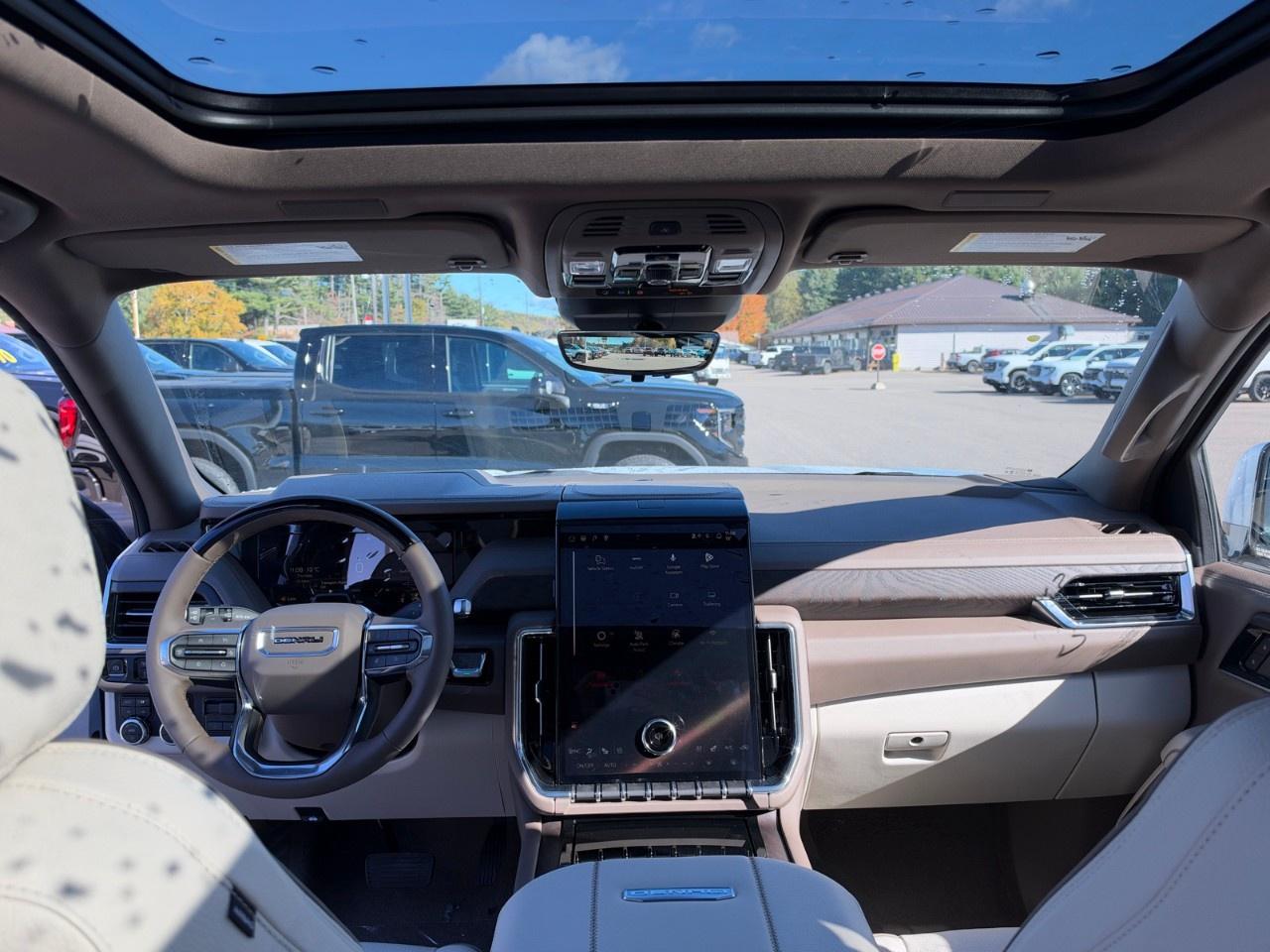 2027 GMC Yukon 4WD 4dr Denali Photo