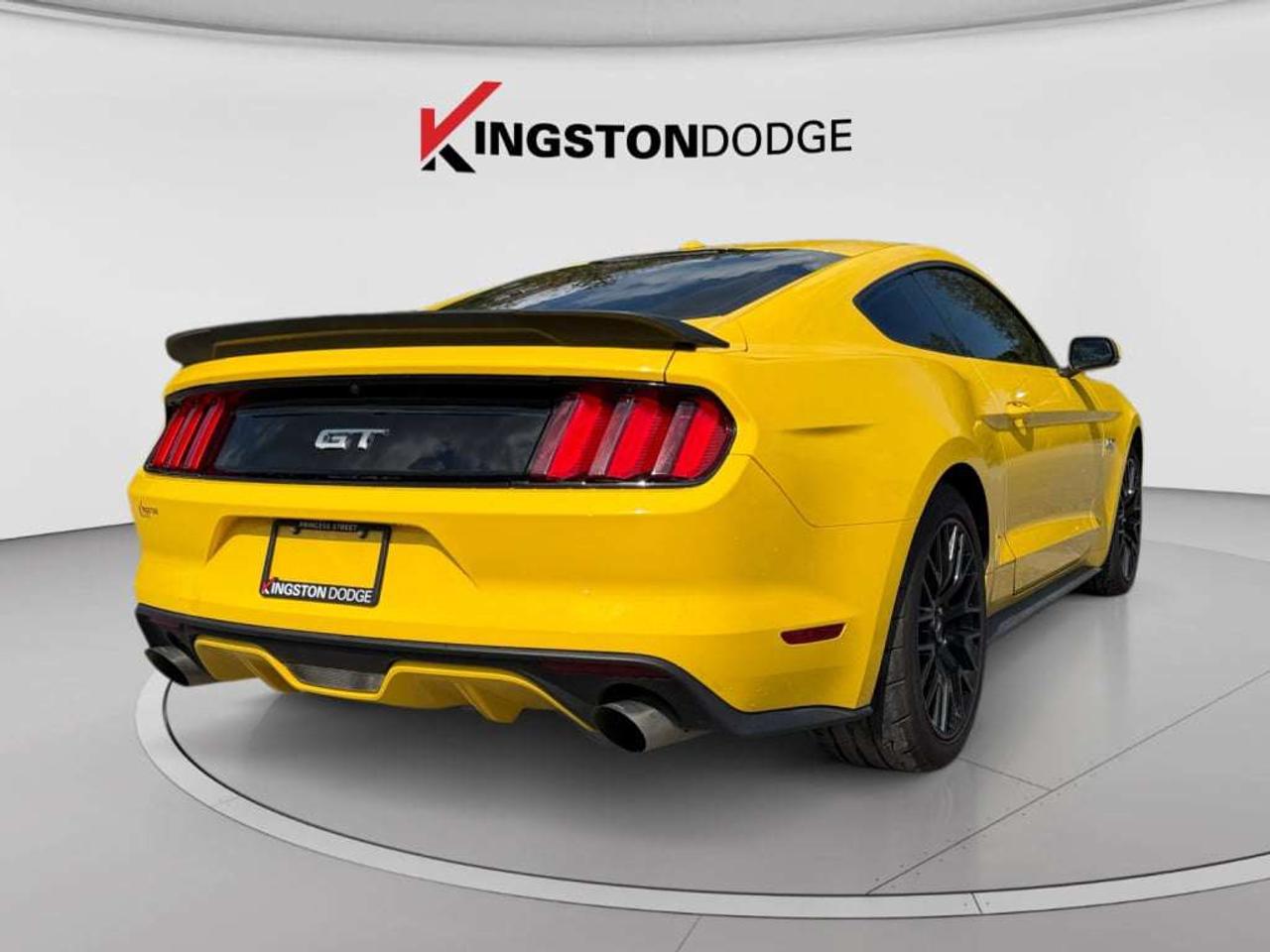 2015 Ford Mustang GT Photo4