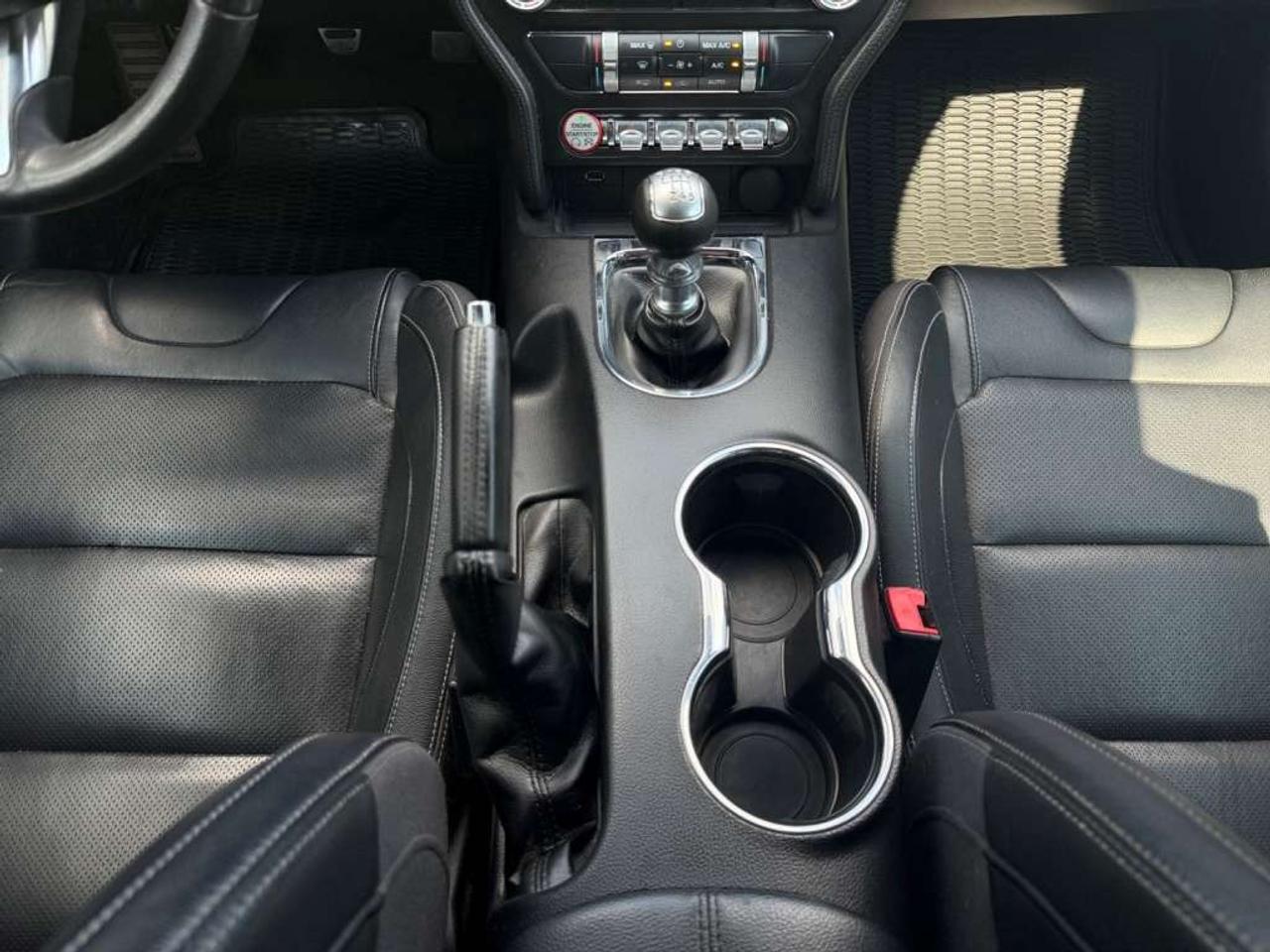 2015 Ford Mustang GT Photo