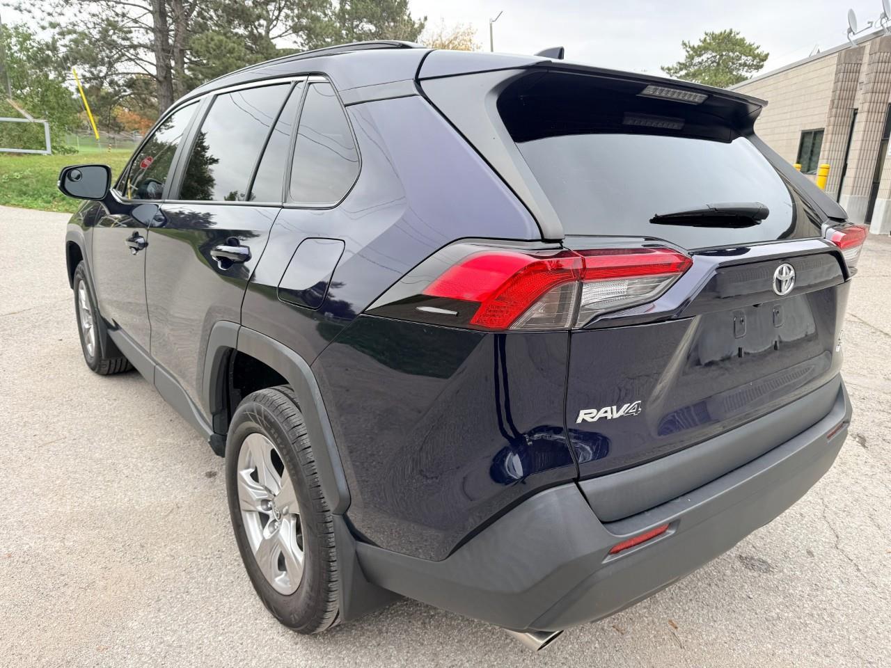 2023 Toyota RAV4 XLE 4dr All-wheel Drive Photo