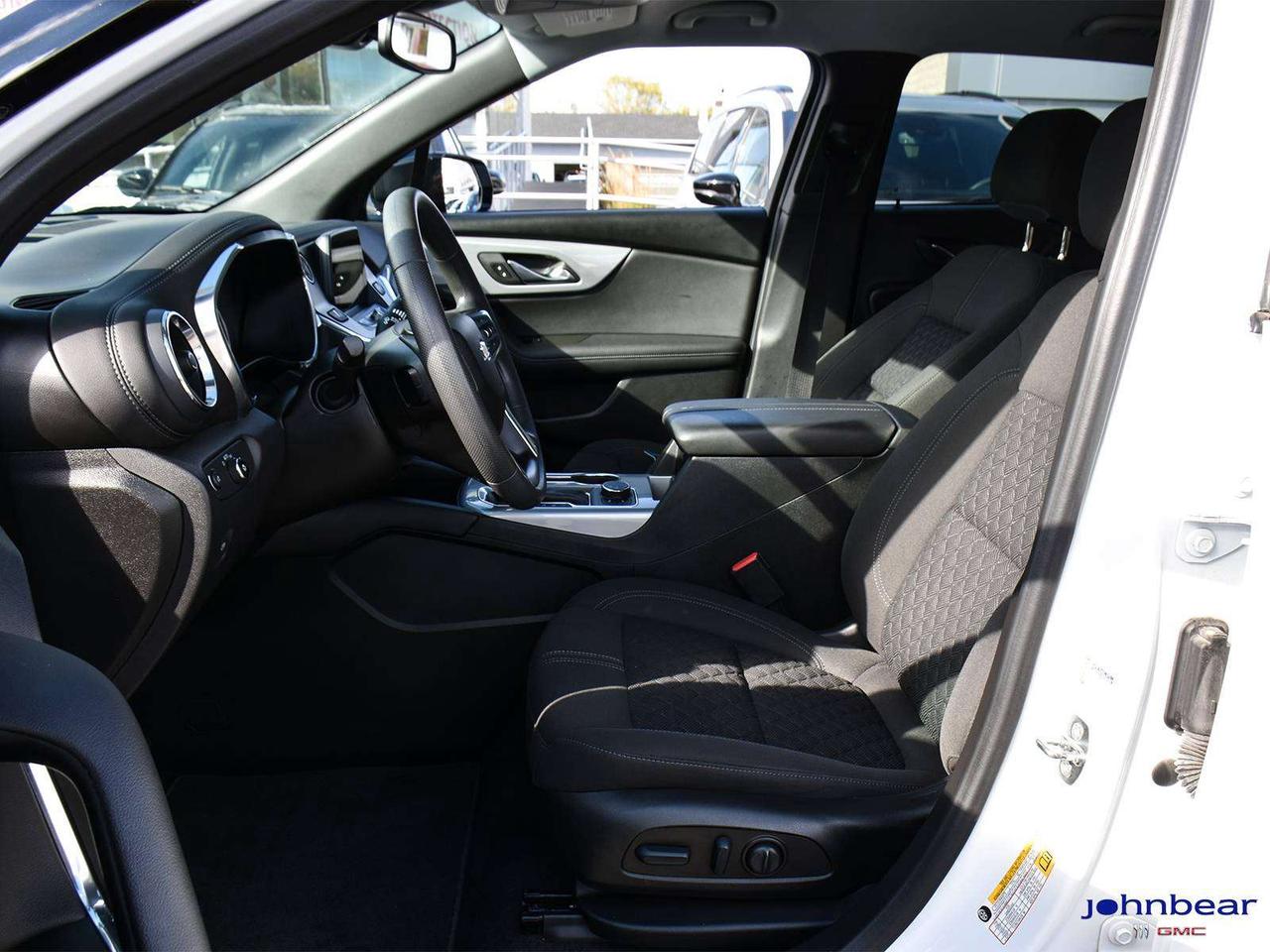 2022 Chevrolet Blazer LT Photo