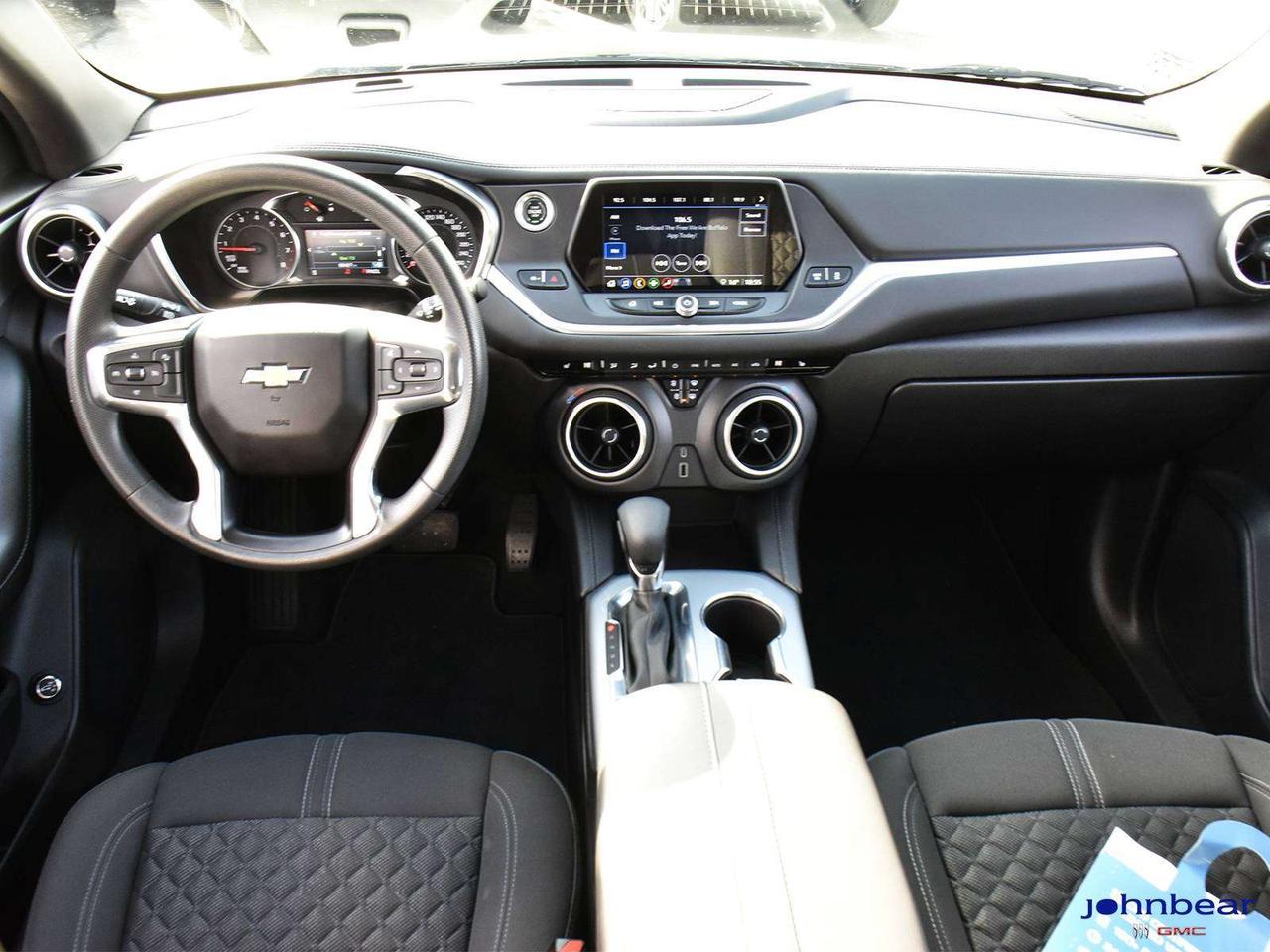 2022 Chevrolet Blazer LT Photo