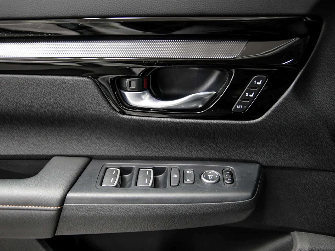 2025 Honda CR-V  Photo