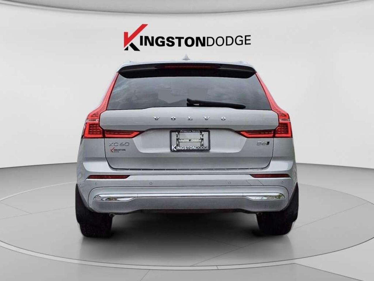 2022 Volvo XC60 Inscription AWD Photo