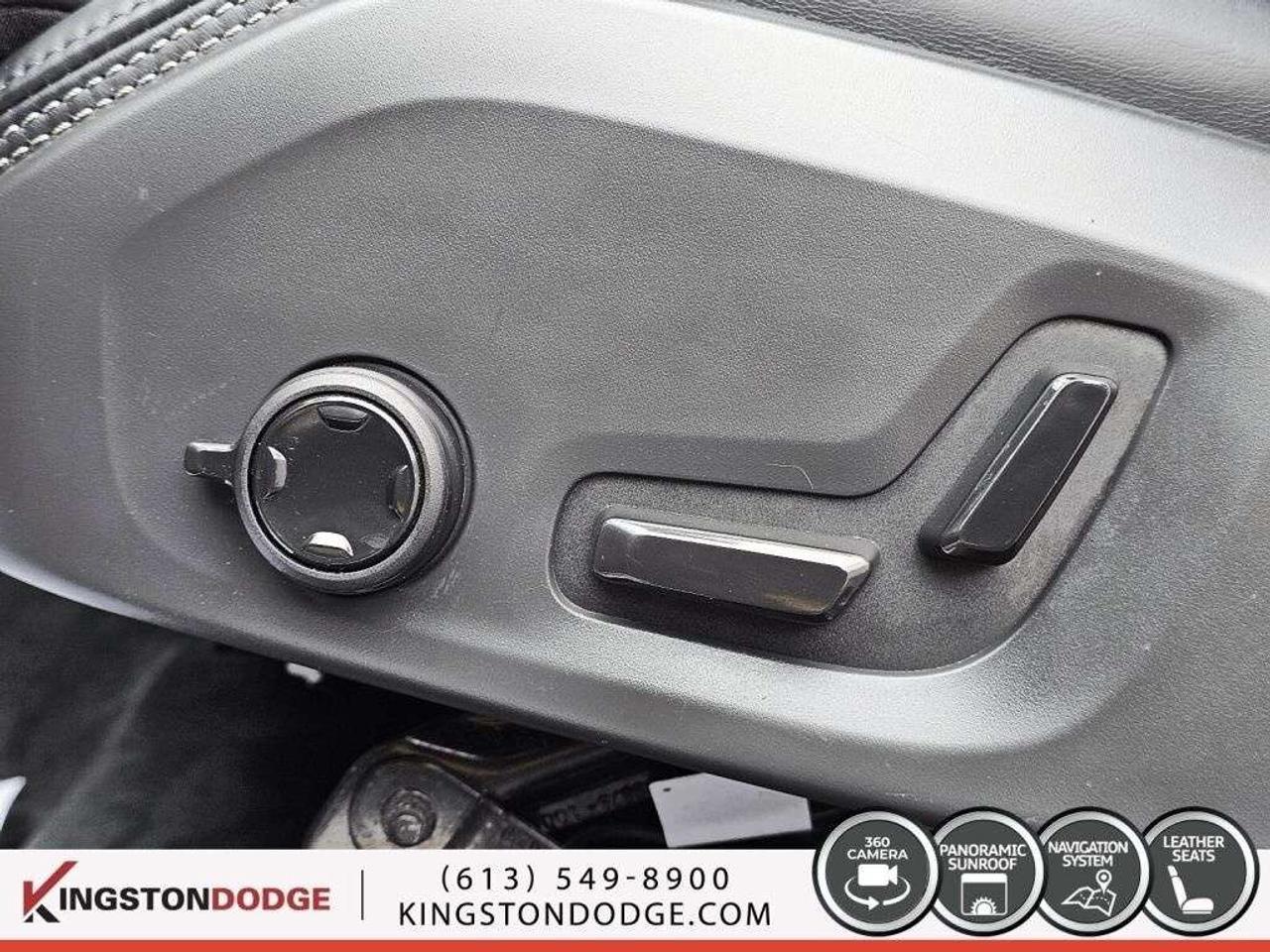 2022 Volvo XC60 Inscription AWD Photo
