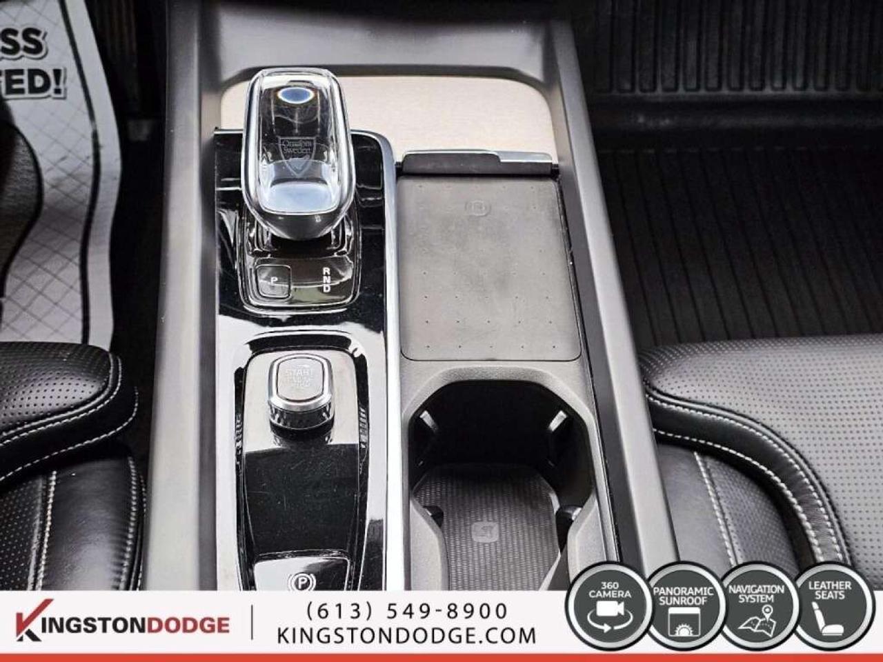 2022 Volvo XC60 Inscription AWD Photo