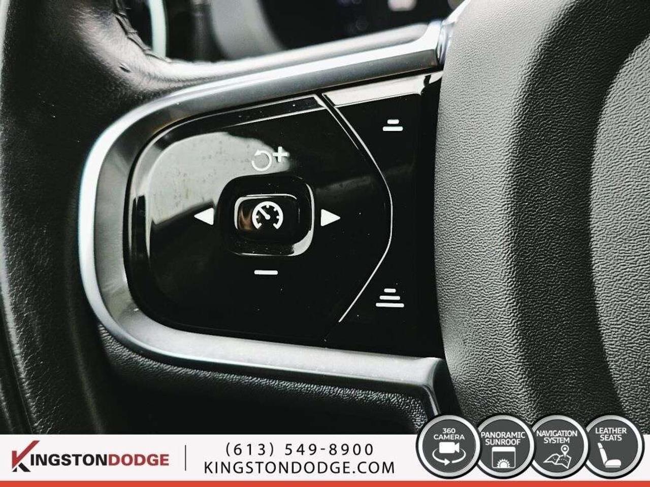 2022 Volvo XC60 Inscription AWD Photo